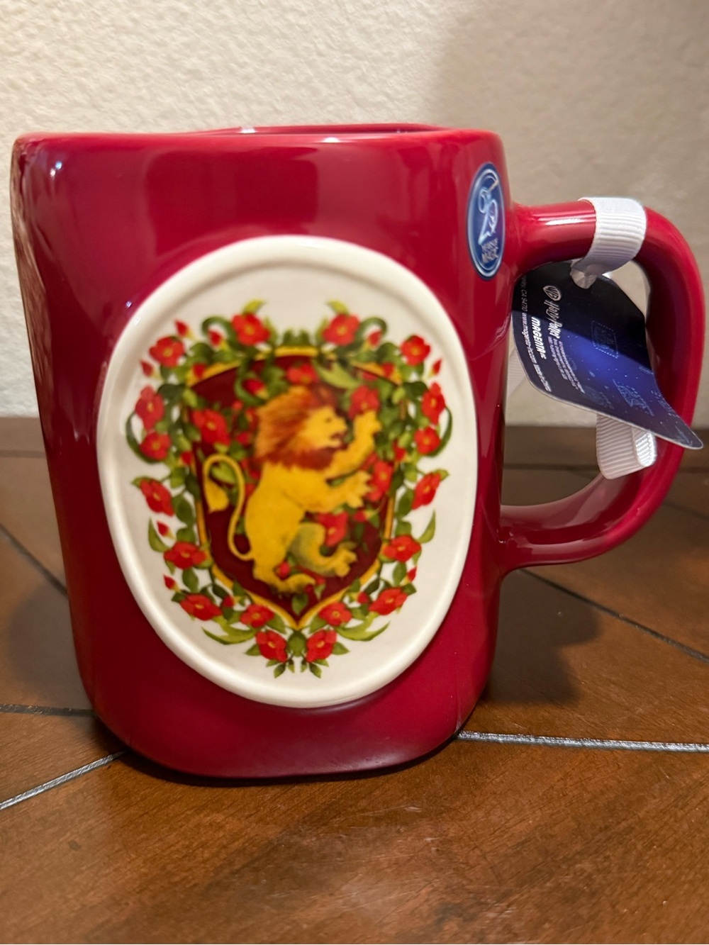 Rae Dunn x Harry Potter Red Ceramic Mug with Hogwarts Lion Crest NWT
